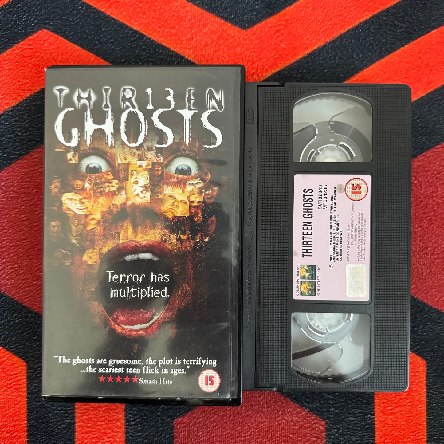 Thirteen Ghosts VHS Video (2001) CVR32043