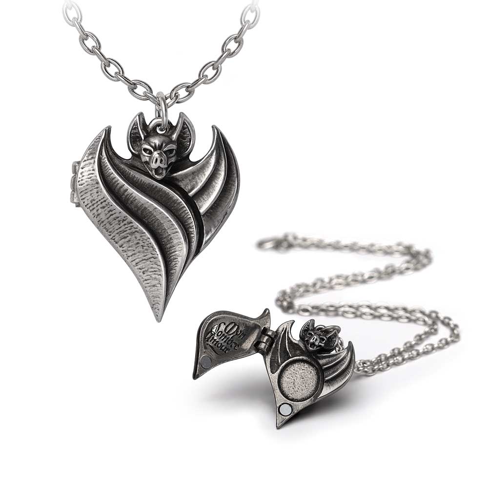 Alchemy Gothic Darken Heart Locket (P949)