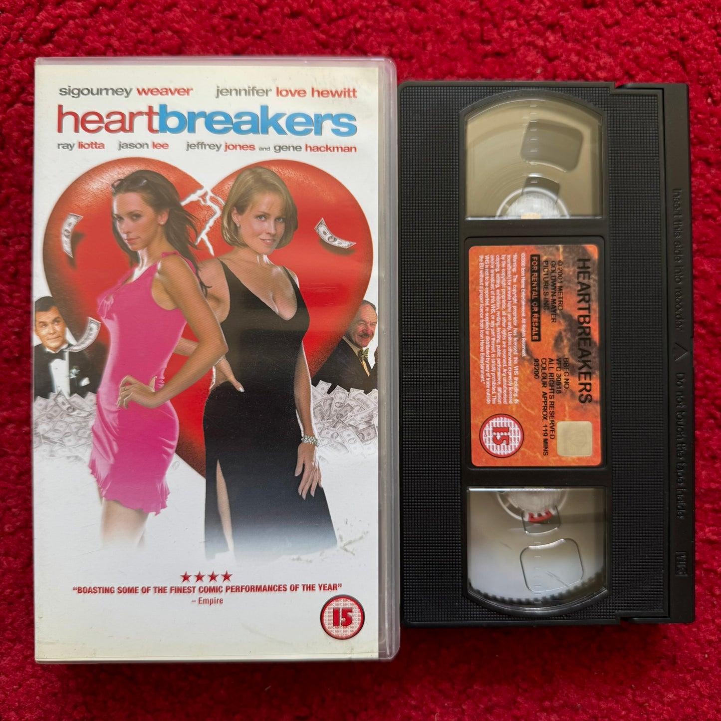Heart Breakers VHS featuring Sigourney Weaver and Jennifer Love Hewitt with a striking cover design