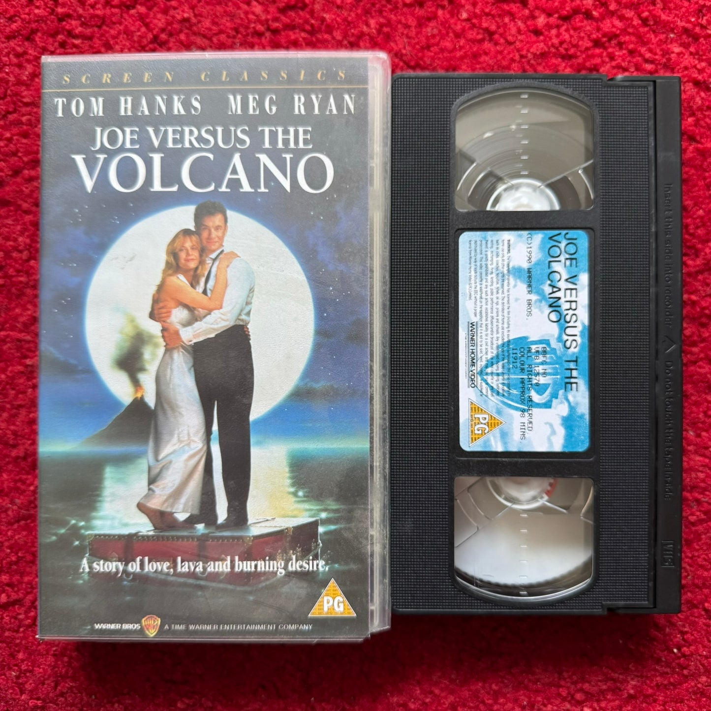 Joe Versus The Volcano VHS Video (1990) S011912