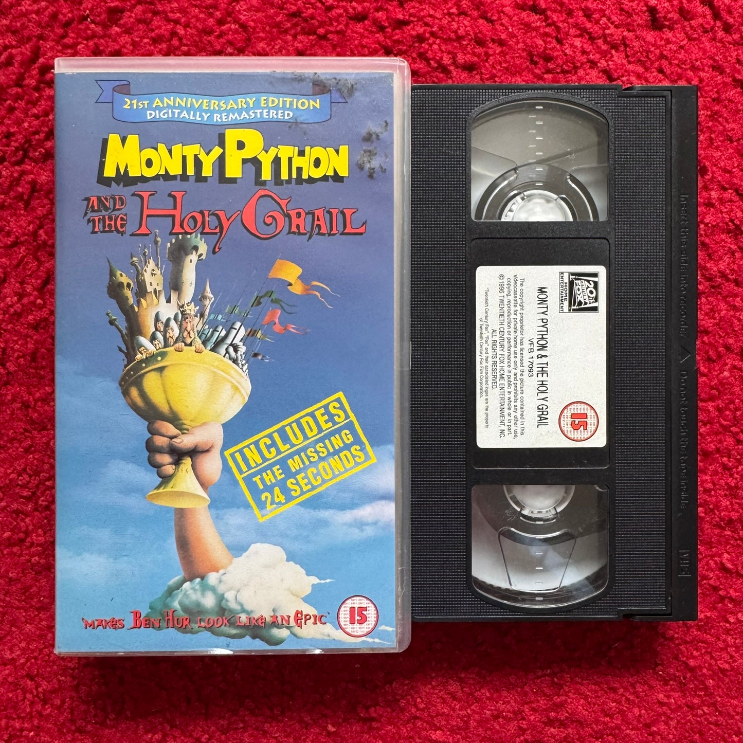 Monty Python And The Holy Grail VHS Video (1975) 2146C