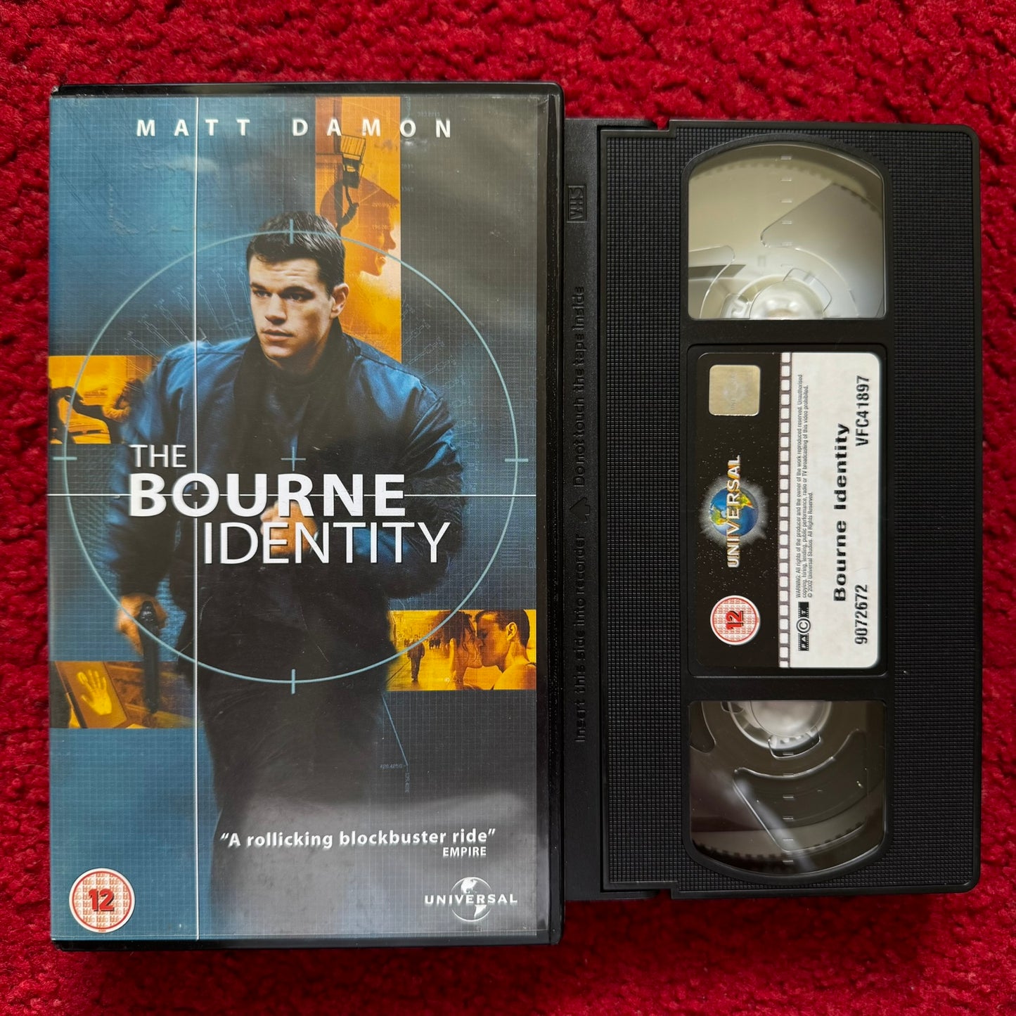 The Bourne Identity VHS Video (2002) 9072672