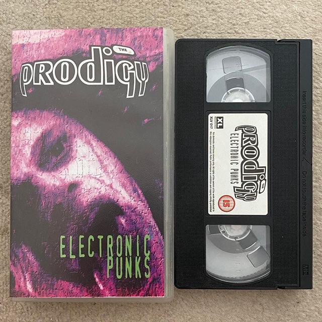 The Prodigy: Electronic Punks VHS Video (1995) XLV017