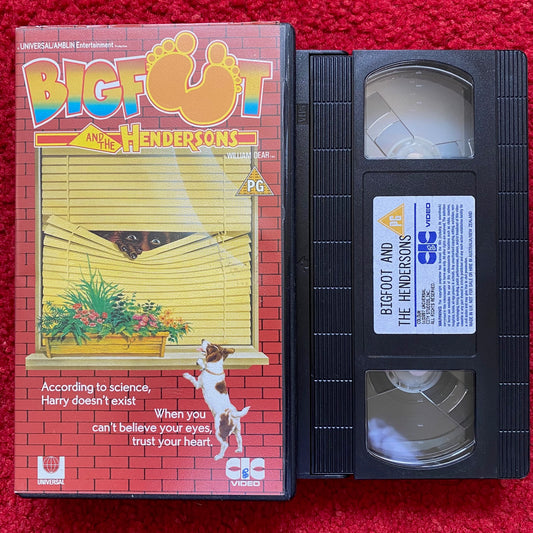Bigfoot And The Hendersons VHS Video (1987) VHR1305