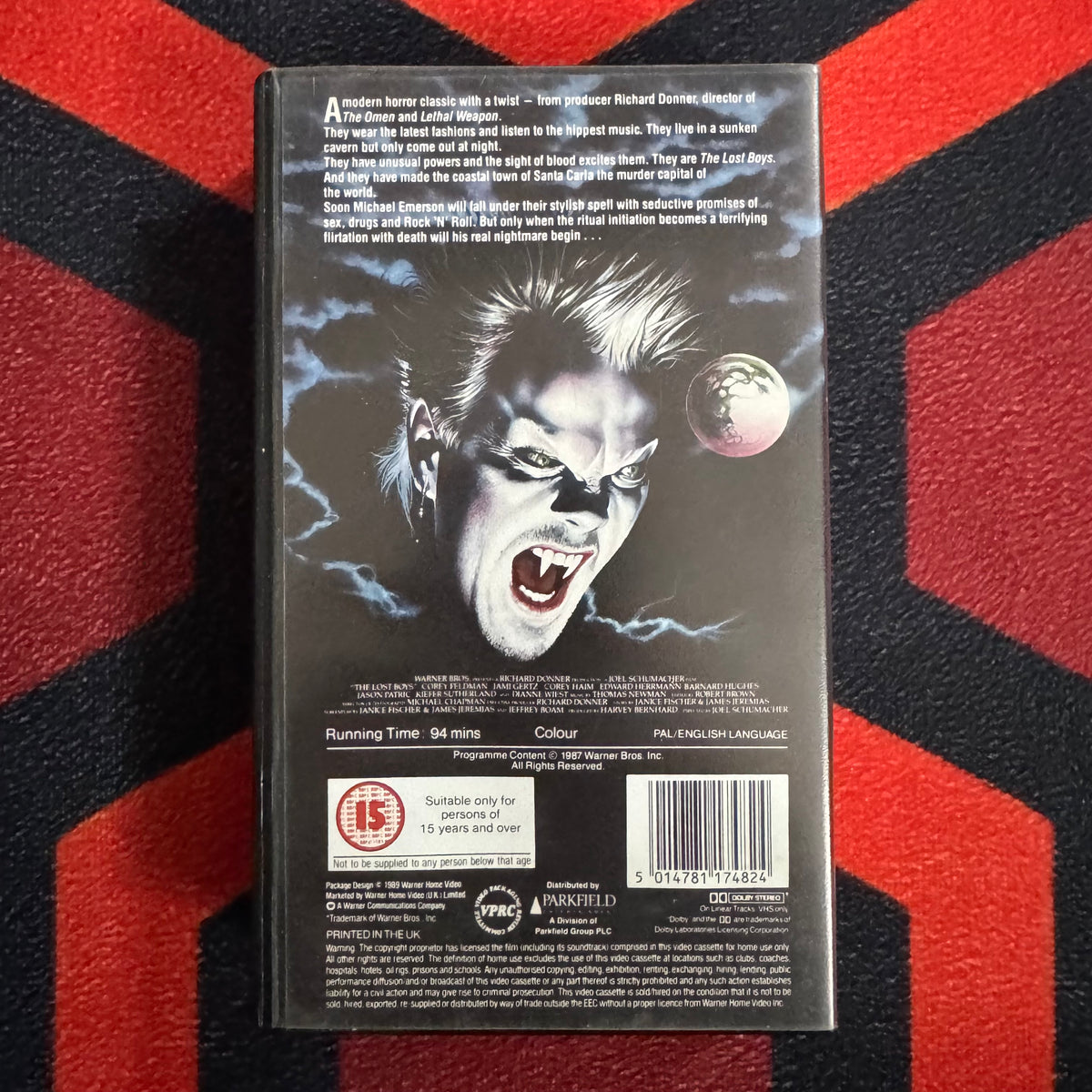 The Lost Boys VHS Video (1987) PES11748