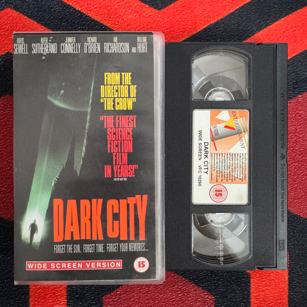 Dark City VHS Video (1998) EVS1355