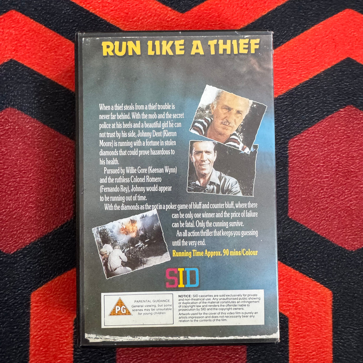 Run Like a Thief Ex Rental VHS Video (1967) SID001
