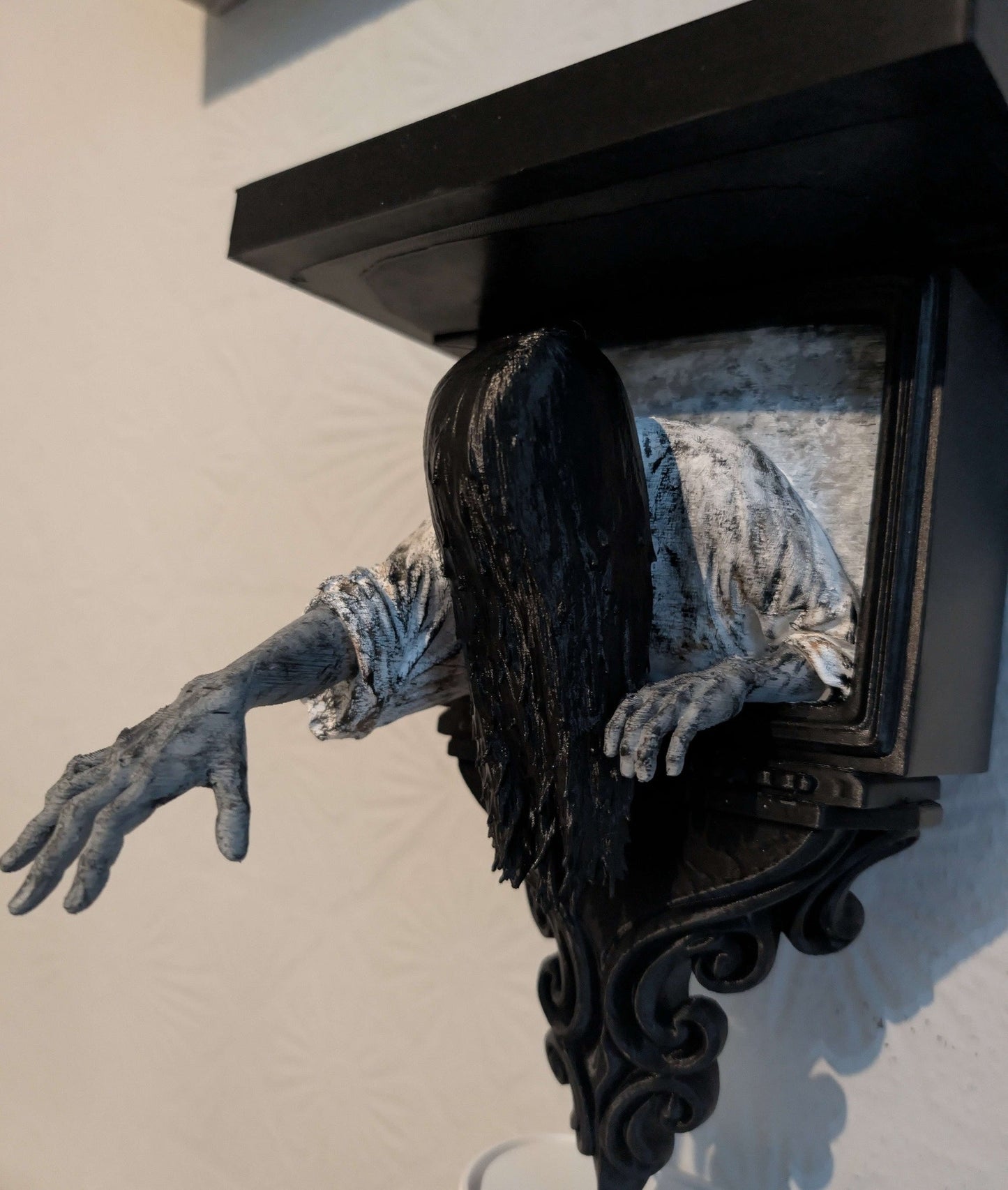 The Ring Samara Wall Shelf Mount Display - Unique Horror Decor Gift