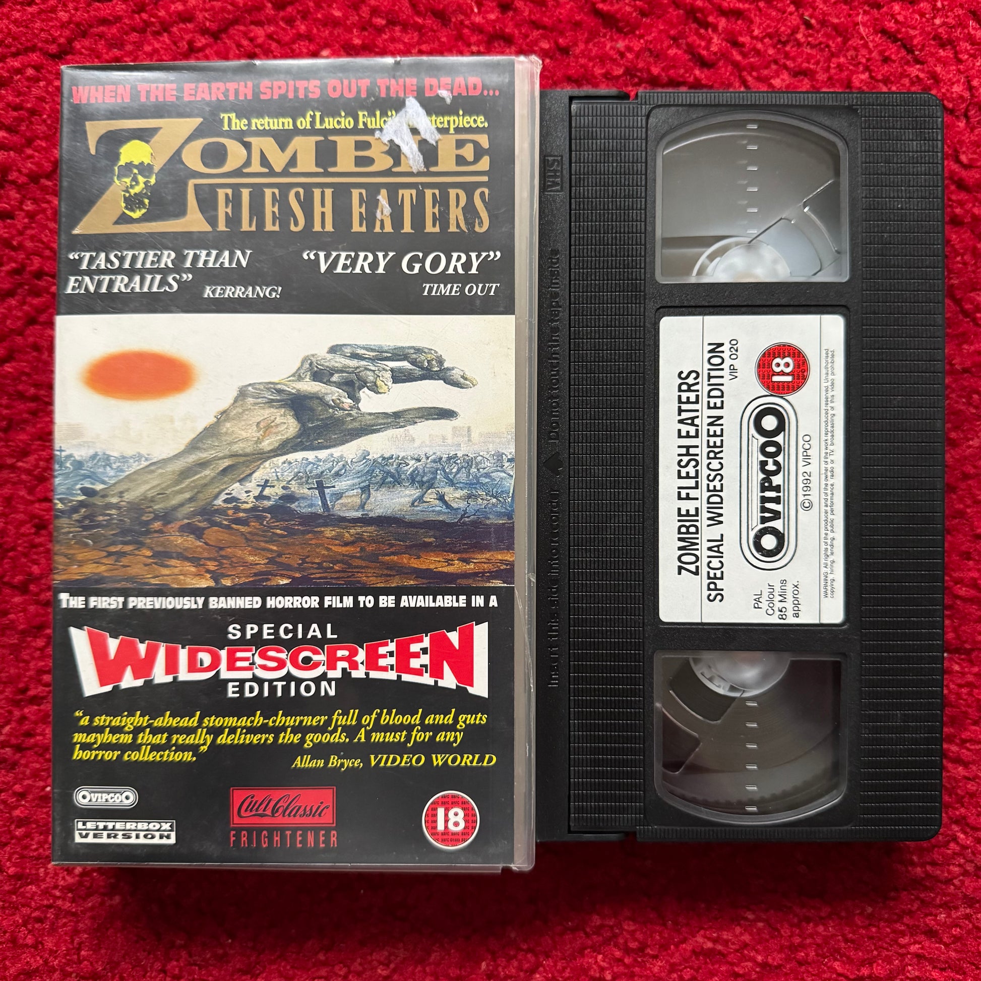Zombie Flesh Eaters VHS Video (1979) VIP020
