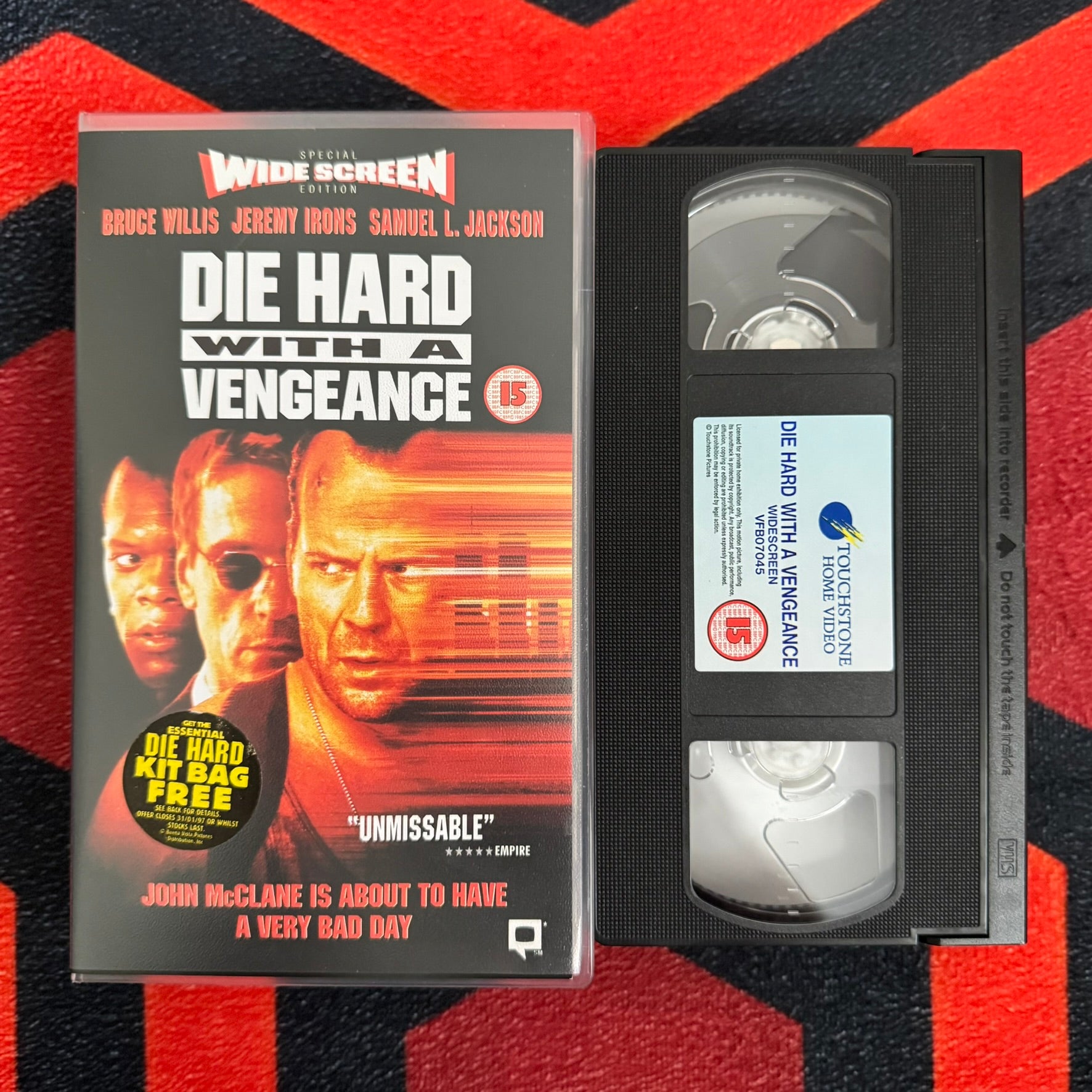 Die Hard with a Vengeance VHS Video (1995) D471832 – Horror Stock
