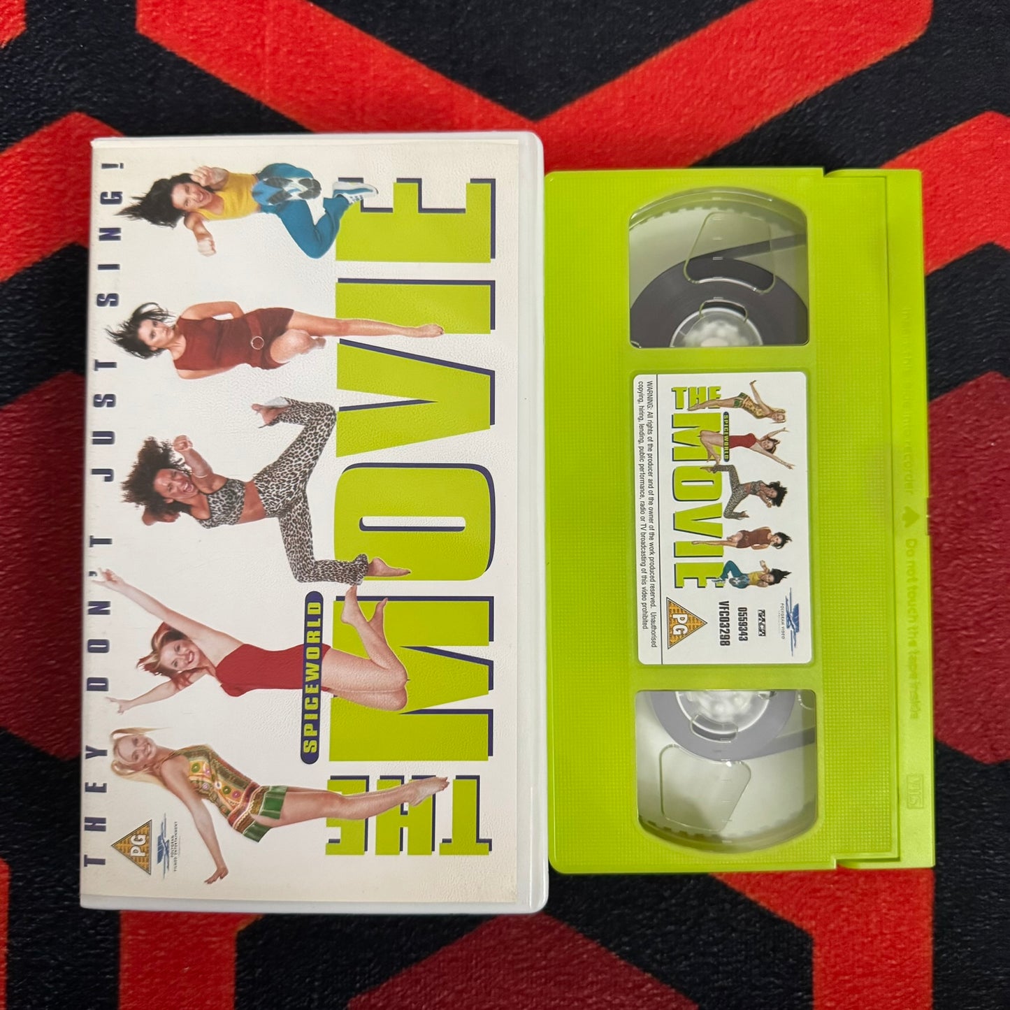 Spice World: The Movie VHS Video (1997) 559343
