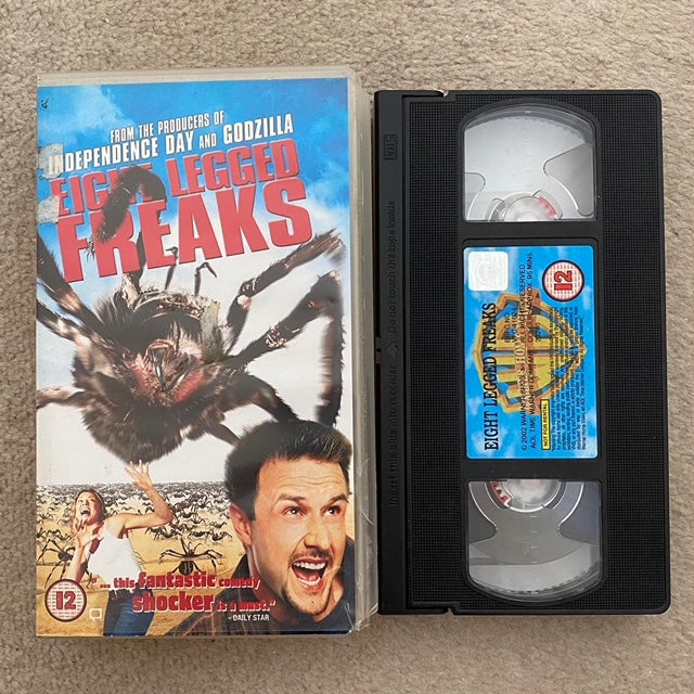 Eight Legged Freaks VHS Video (2002) S023240