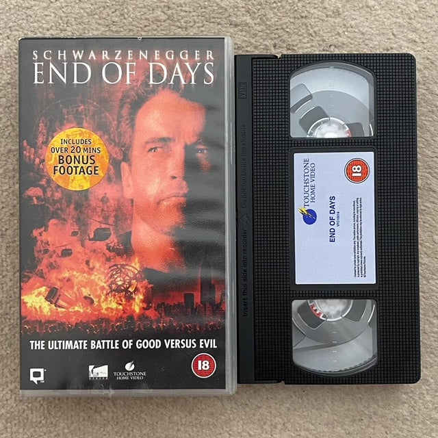 End Of Days VHS Video (1999) D611052 – Horror Stock