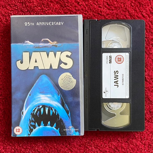 Jaws: 25th Anniversary VHS Video (1975) 788233