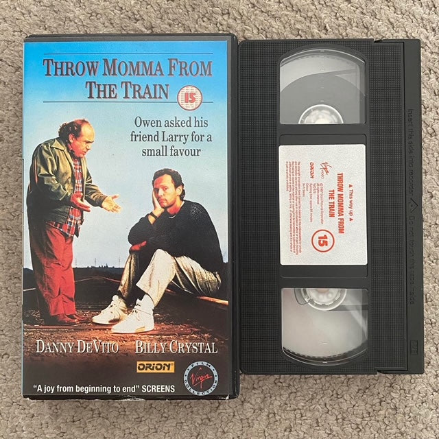 Throw Momma From The Train VHS Video (1987) VVD667