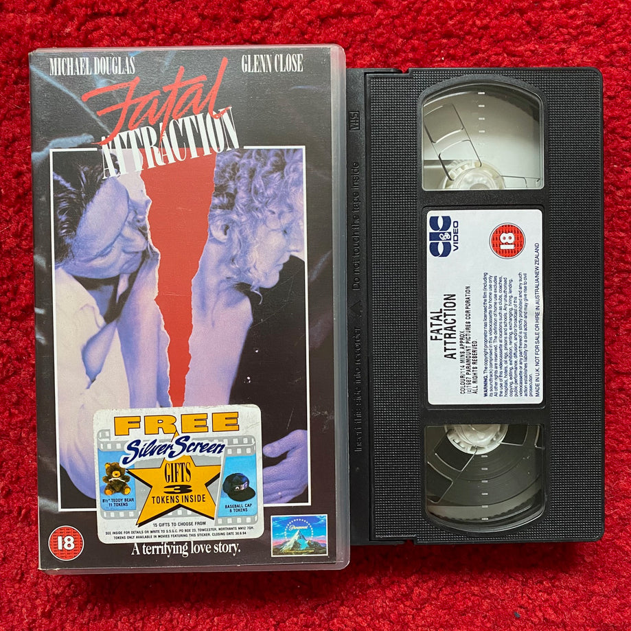 Fatal Attraction VHS Video (1987) VHR2293