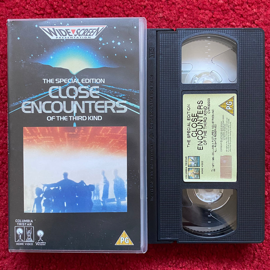 Close Encounters Of The Third Kind: The Special Edition VHS Video (1977) CVR30003