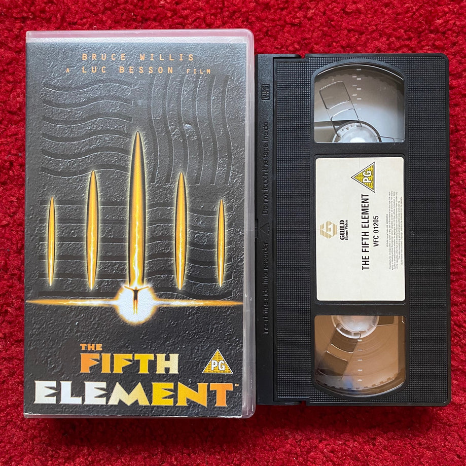 The Fifth Element VHS Video (1997) P8920S