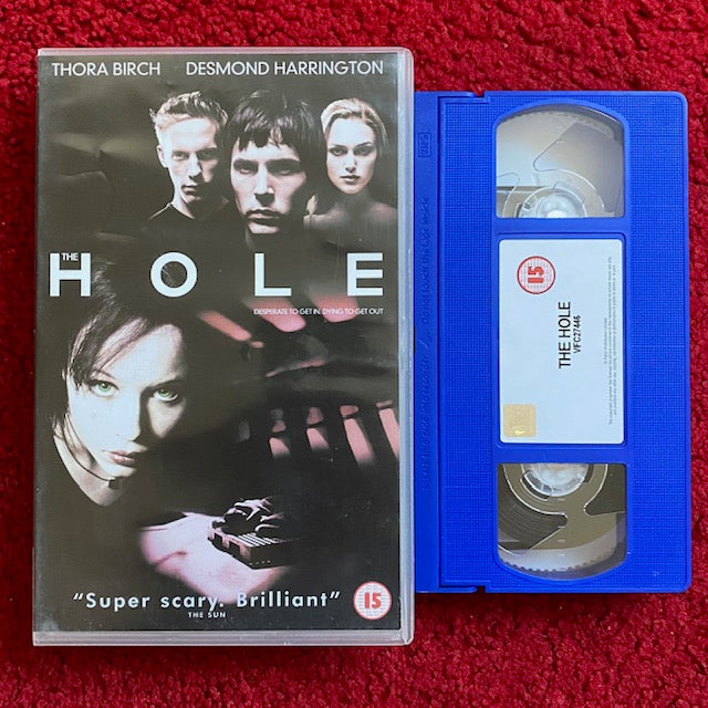 The Hole Ex Rental VHS Video (2001) P9021BB