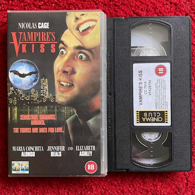 Vampire's Kiss VHS Video (1989) CC7915